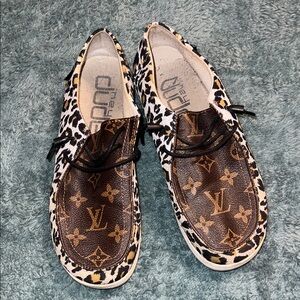 LV Leopard Hey Dudes - Size 7